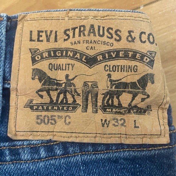 Levi’s 505 Stretch Denim Shorts (Orange Tag) - Picture 3 of 3